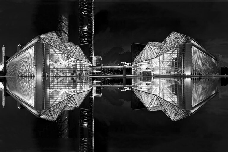 The Skyline - Glittering